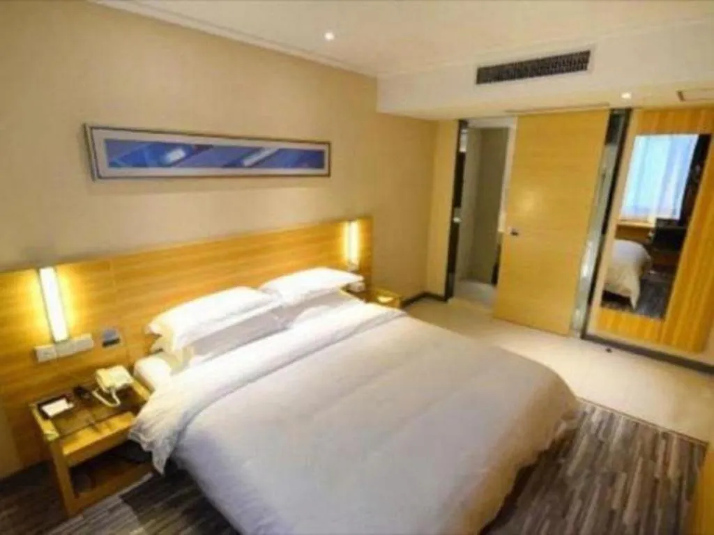 Bed in City Comfort Inn Wuhan Pangxiejia Metro Station
