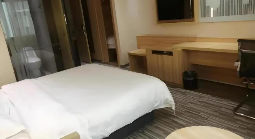 Bed in City Comfort Inn Wuhan Pangxiejia Metro Station