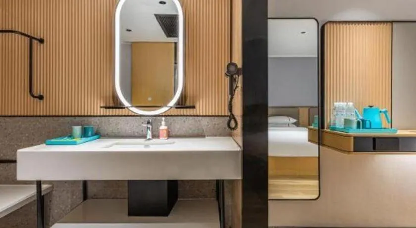 Bed in City Comfort Inn Wuhan Pangxiejia Metro Station