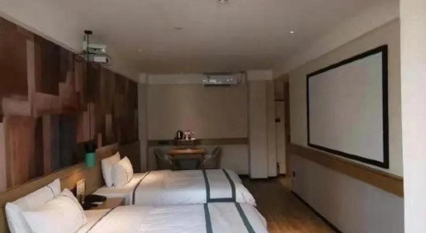 Bed in City Comfort Inn Guangzhou Liwan Zengjiao Jushu Metro Station