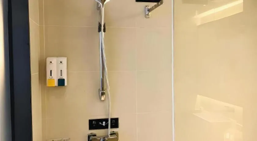 City Comfort Inn Guangzhou Liwan Zengjiao Jushu Metro Station