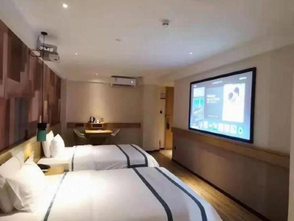 Bed in City Comfort Inn Guangzhou Liwan Zengjiao Jushu Metro Station