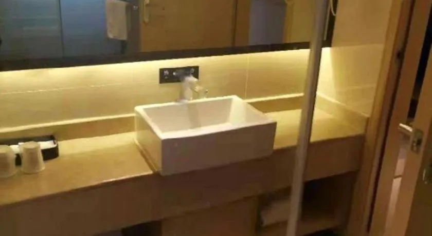 City Comfort Inn Guangzhou Liwan Zengjiao Jushu Metro Station