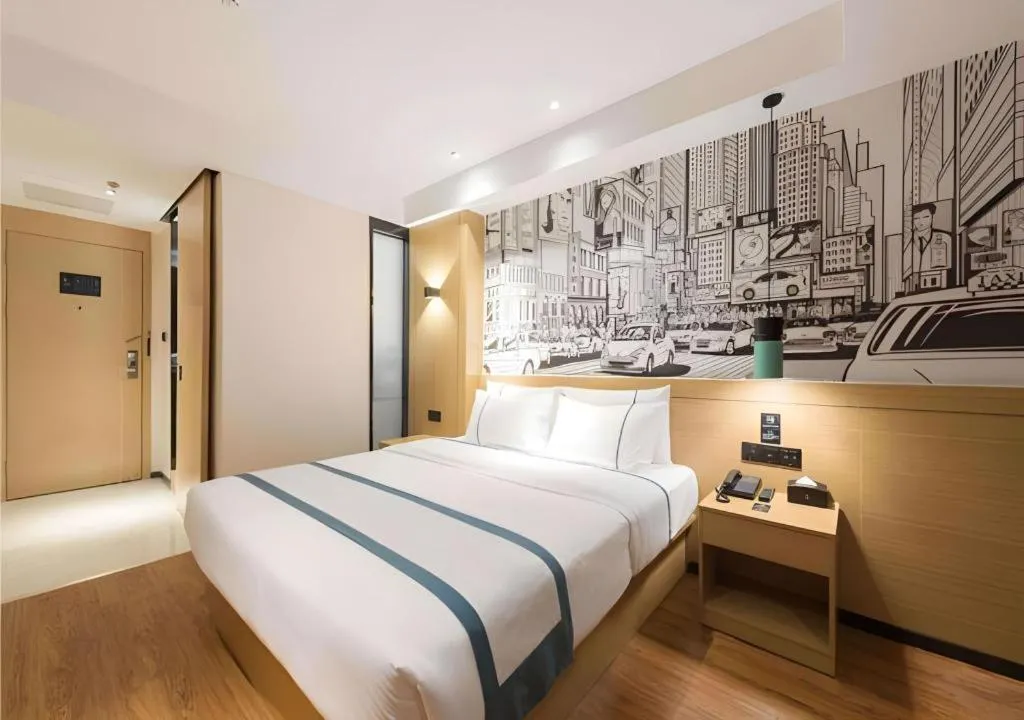 Bed in City Comfort Inn Guangzhou Liwan Zengjiao Jushu Metro Station