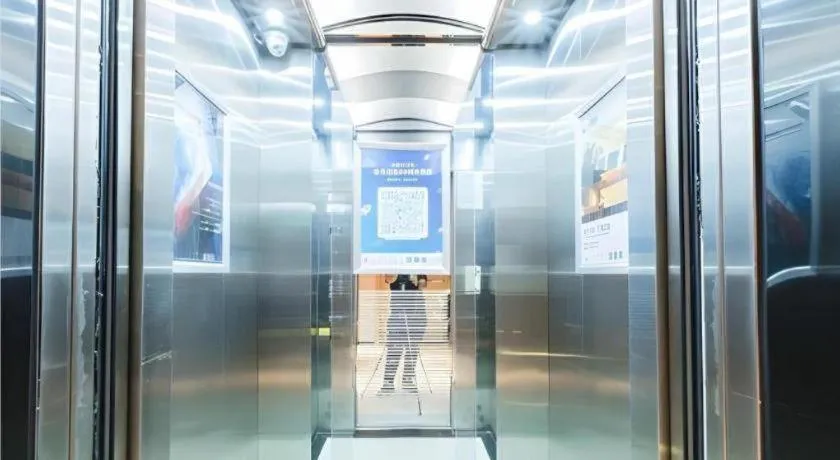 JTOUR Inn Guigang Life Port High-speed Railway Station