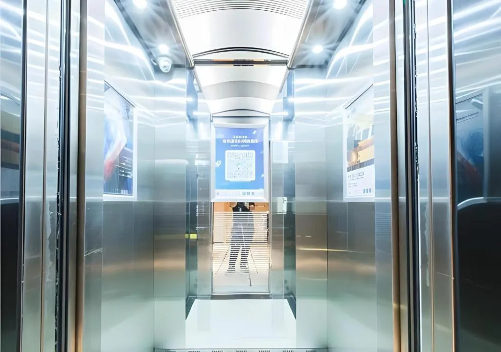 JTOUR Inn Guigang Life Port High-speed Railway Station