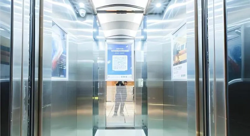 JTOUR Inn Guigang Life Port High-speed Railway Station