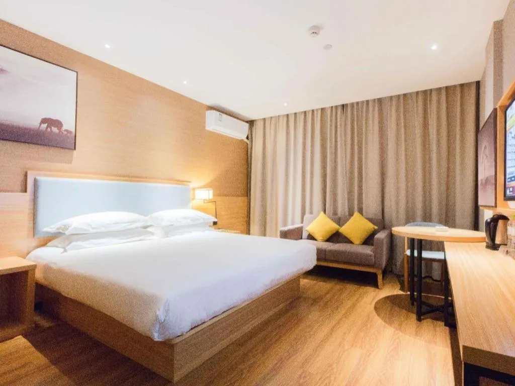 Bed in JTOUR Inn Guigang Life Port High-speed Railway Station