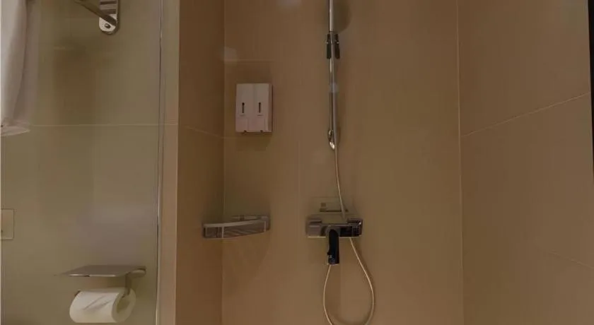 JTOUR Inn Guigang Life Port High-speed Railway Station