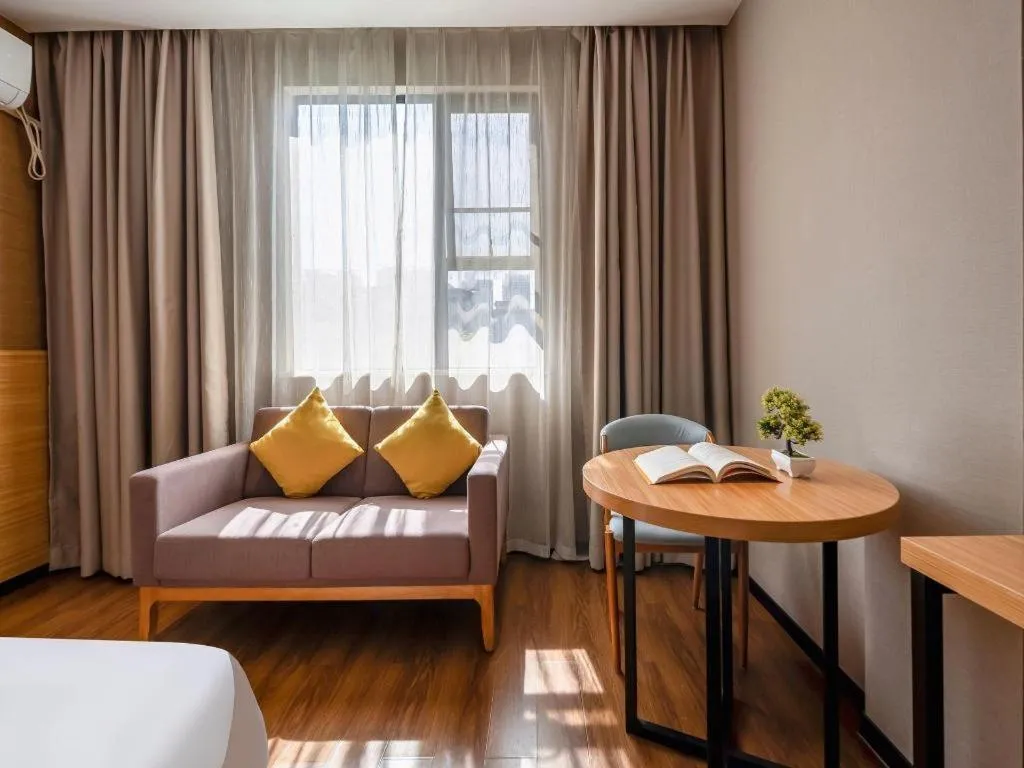 Bed in JTOUR Inn Guigang Life Port High-speed Railway Station