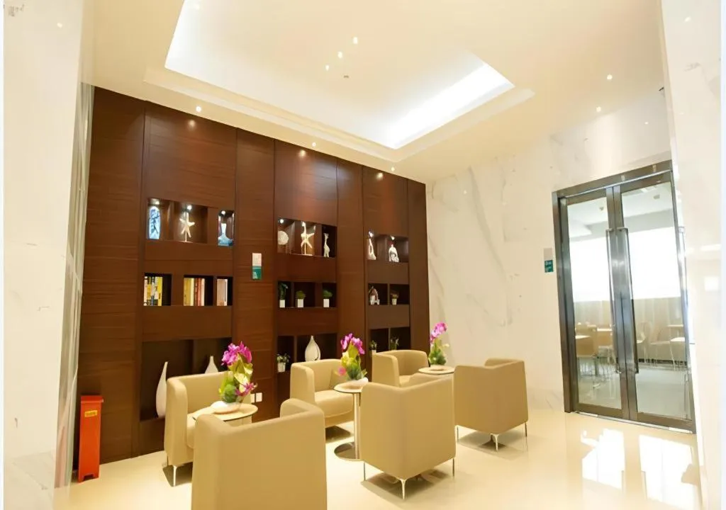 City Comfort Inn Wuhan Wuchang Railway Station East Square