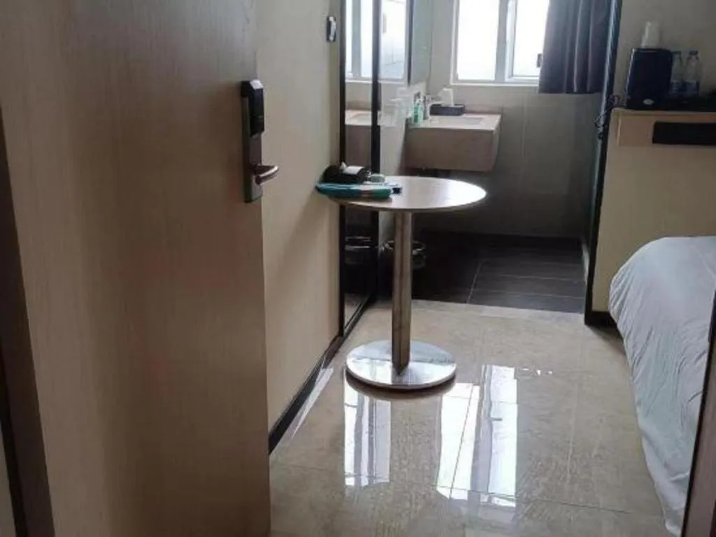 City Comfort Inn Guangzhou Southern Hospital Tonghe Metro Station