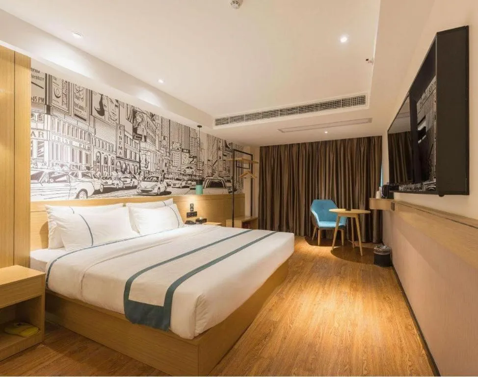 Bed in City Comfort Inn Guangzhou Southern Hospital Tonghe Metro Station