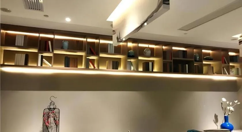 Borrman Hotel Liuzhou Guizhong Avenue Liugao