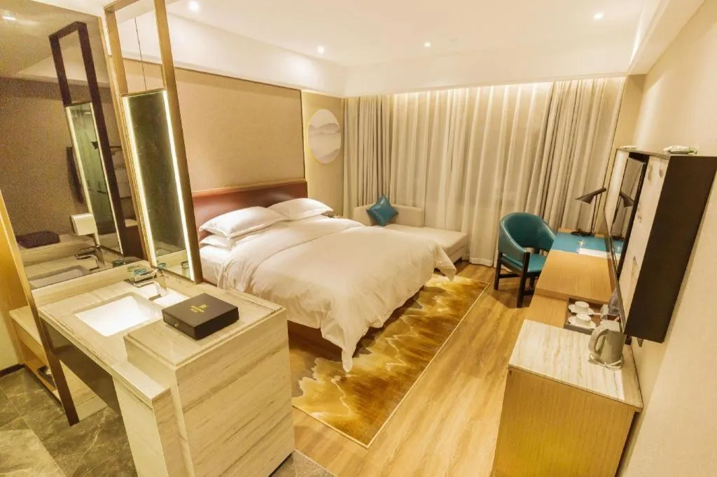 Bed in Borrman Hotel Liuzhou Guizhong Avenue Liugao