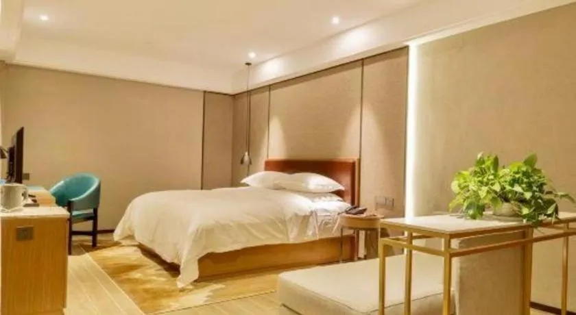 Bed in Borrman Hotel Liuzhou Guizhong Avenue Liugao