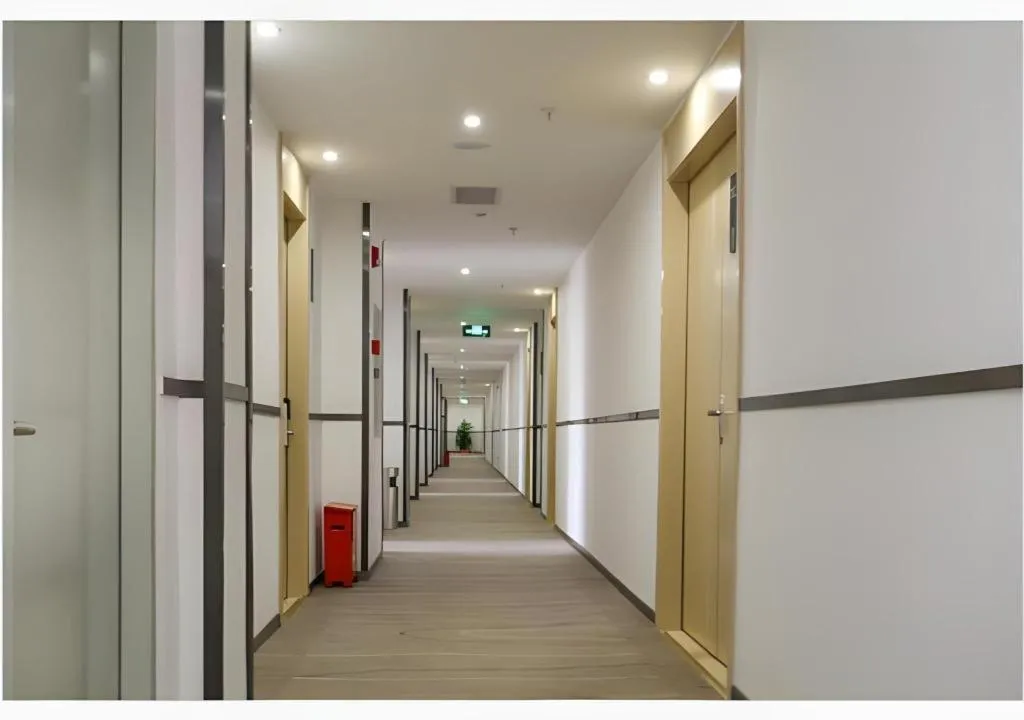 City Comfort Inn Guangzhou Jiahe Wanggang Metro Station Police Academy Changhong