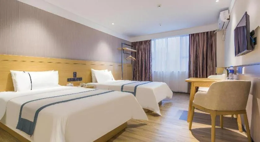 Bed in City Comfort Inn Guangzhou Jiahe Wanggang Metro Station Police Academy Changhong