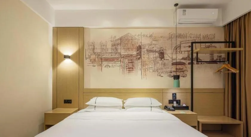 Bed in City Comfort Inn Guangzhou Jiahe Wanggang Metro Station Police Academy Changhong