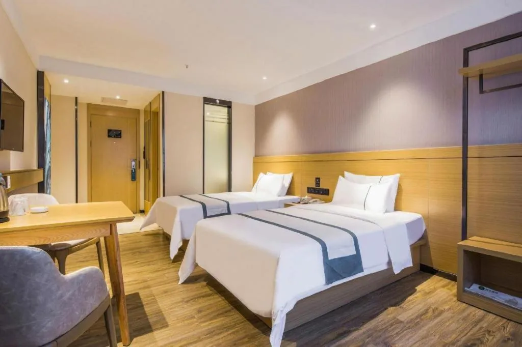 Bed in City Comfort Inn Guangzhou Jiahe Wanggang Metro Station Police Academy Changhong