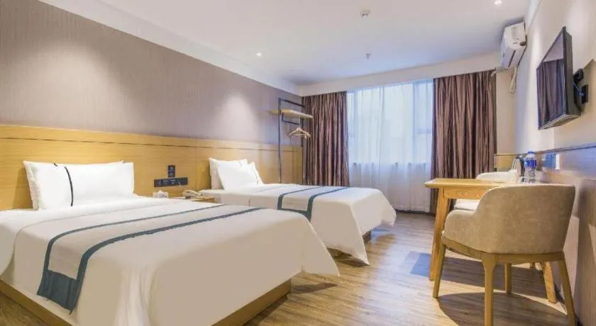 Bed in City Comfort Inn Guangzhou Jiahe Wanggang Metro Station Police Academy Changhong