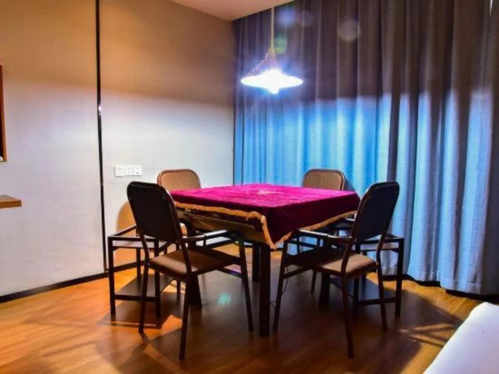 Jtour Inn Xianning Chongyang Taoxi Avenue