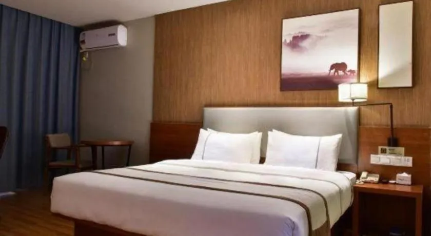 Bed in Jtour Inn Xianning Chongyang Taoxi Avenue