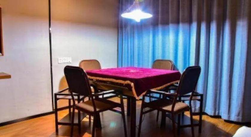 Jtour Inn Xianning Chongyang Taoxi Avenue