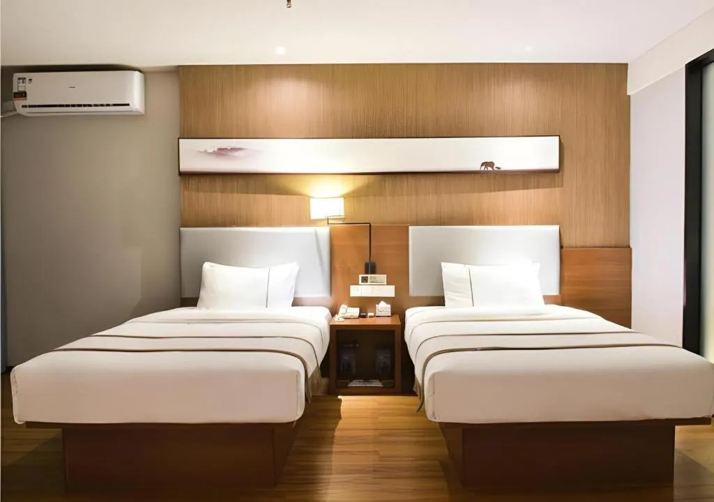 Bed in Jtour Inn Xianning Chongyang Taoxi Avenue