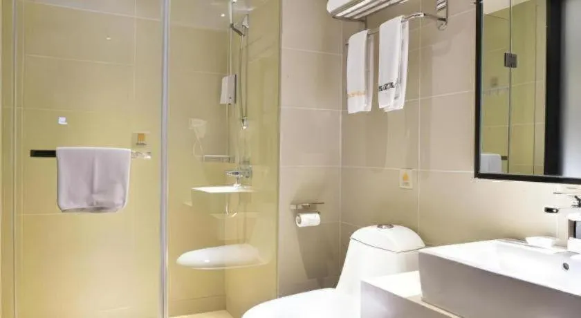 Jtour Inn Xianning Chongyang Taoxi Avenue