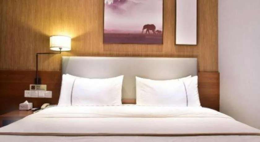 Bed in Jtour Inn Xianning Chongyang Taoxi Avenue