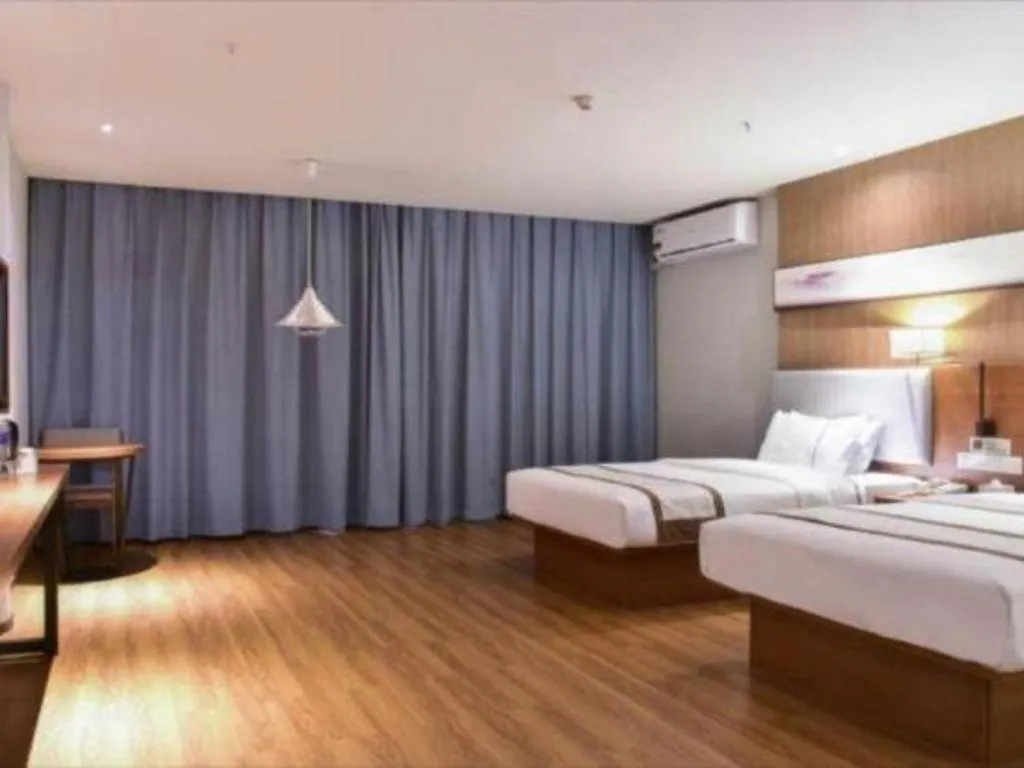 Bed in Jtour Inn Xianning Chongyang Taoxi Avenue