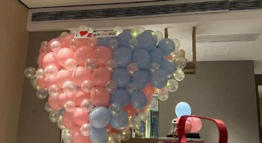 Echarm Plus Hotel Changsha High-speed Railway South Station Desiqin