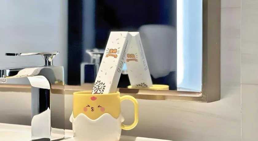 Echarm Plus Hotel Changsha High-speed Railway South Station Desiqin