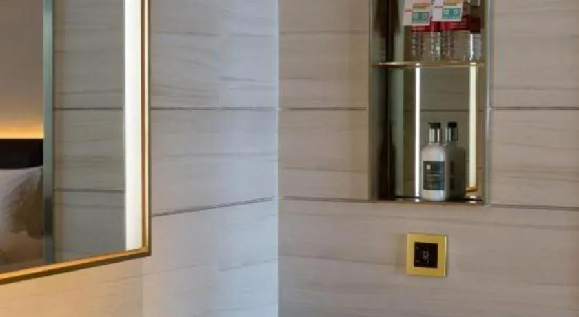 Echarm Plus Hotel Changsha High-speed Railway South Station Desiqin