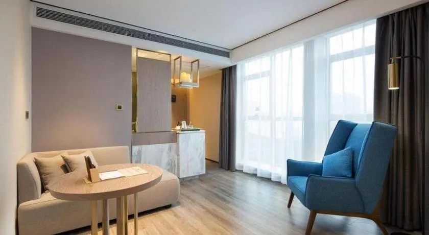 Echarm Plus Hotel Changsha High-speed Railway South Station Desiqin