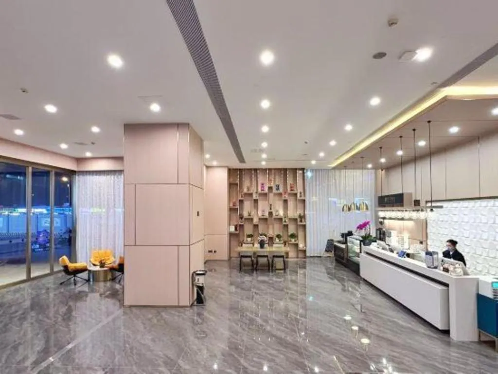 Echarm Plus Hotel Changsha High-speed Railway South Station Desiqin