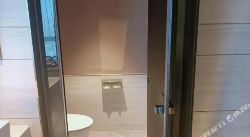 Echarm Plus Hotel Changsha High-speed Railway South Station Desiqin