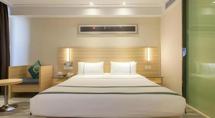 Bed in City Comfort Inn Wuhan Wangjiawan Longyangcun Metro Station