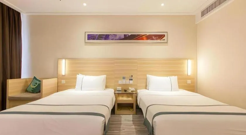 Bed in City Comfort Inn Wuhan Wangjiawan Longyangcun Metro Station