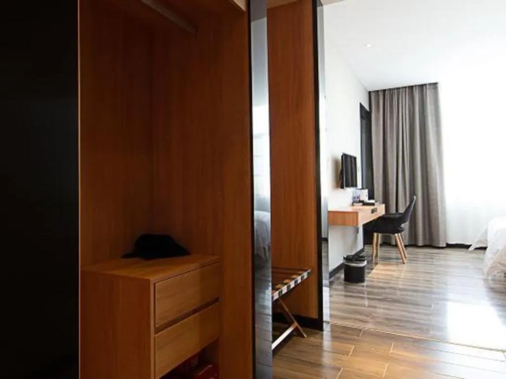 Borrman Hotel Jingzhou Jiangjin West Road Wanda Plaza Fantawild