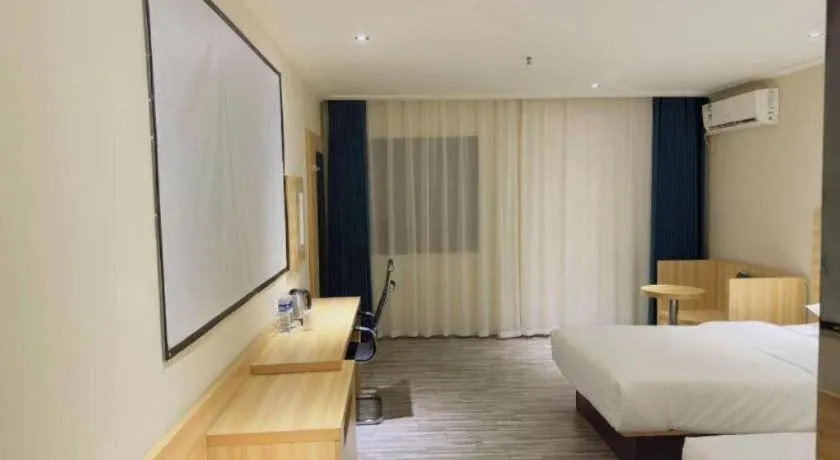 Bed in City Comfort Inn Wuhan Hongshan District Baishazhou Huangjiahu University Town