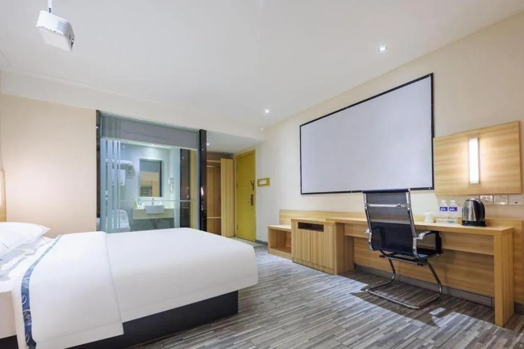 Bed in City Comfort Inn Wuhan Hongshan District Baishazhou Huangjiahu University Town