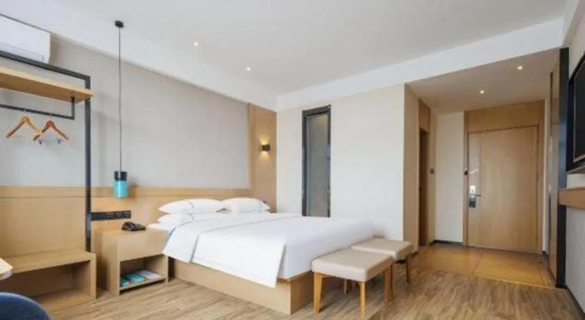 Bed in City Comfort Inn Wuhan Hongshan District Baishazhou Huangjiahu University Town