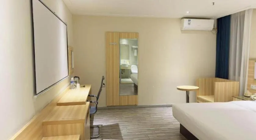 Bed in City Comfort Inn Wuhan Hongshan District Baishazhou Huangjiahu University Town