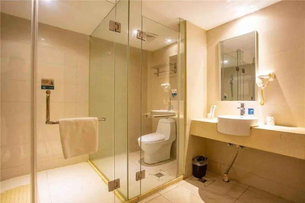 City Comfort Inn Wuhan Hongshan District Baishazhou Huangjiahu University Town