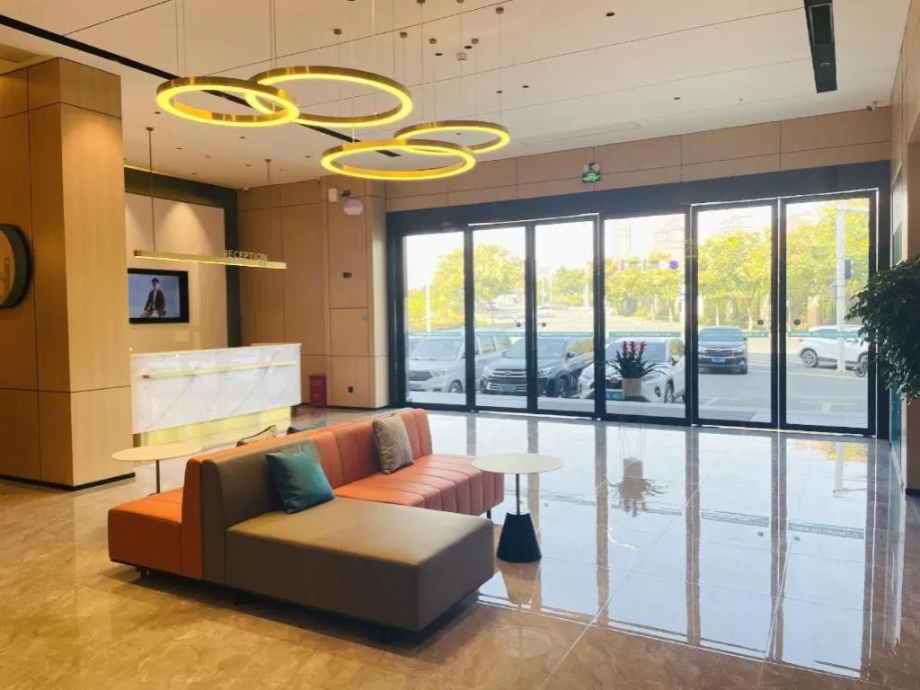 City Comfort Inn Wuhan Hongshan District Baishazhou Huangjiahu University Town