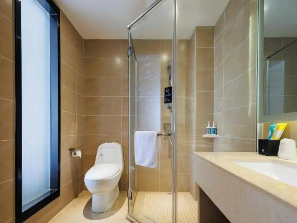 City Comfort Inn Wuhan Hongshan District Baishazhou Huangjiahu University Town