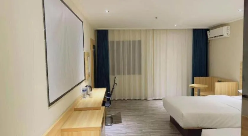 Bed in City Comfort Inn Wuhan Hongshan District Baishazhou Huangjiahu University Town