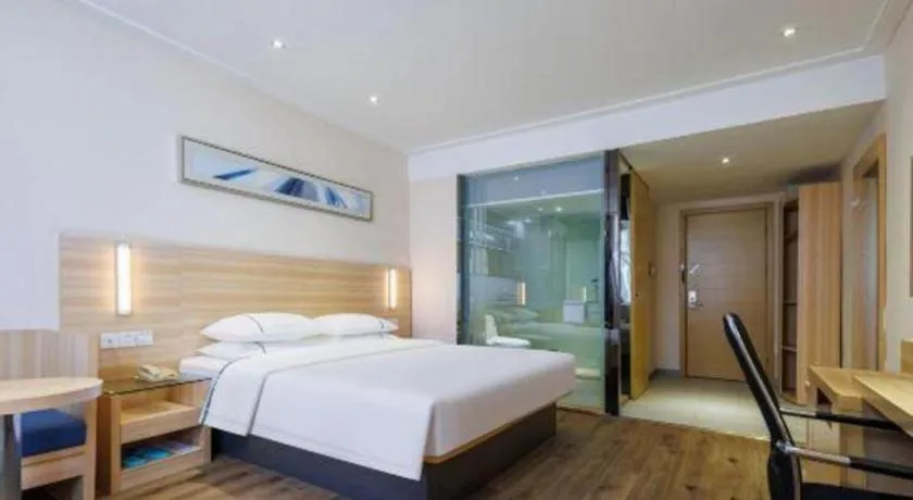 Bed in City Comfort Inn Wuhan Hongshan District Baishazhou Huangjiahu University Town